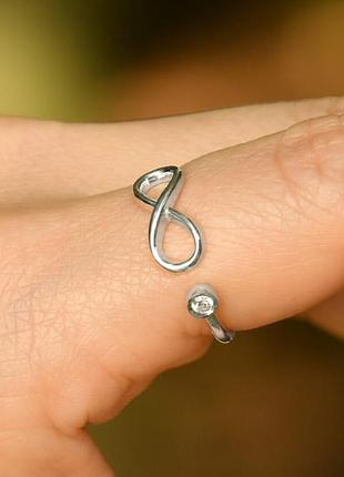 Кольцо серебряное 925° с фианитом infinity 17