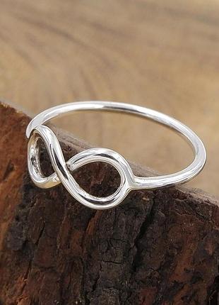 Кольцо серебряное 925° infinity 21