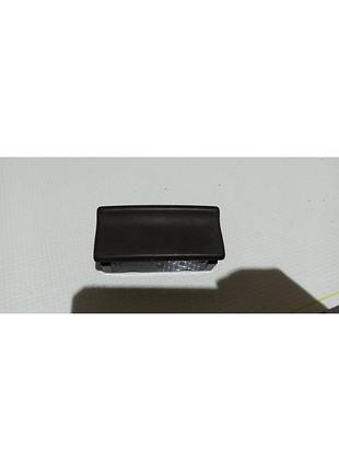 Пепельница форд сиерра (87bb-a24726-aa)