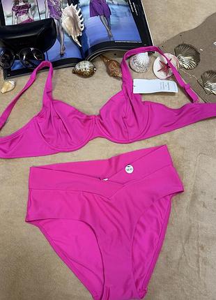 Шикарний купальник hunkemoller