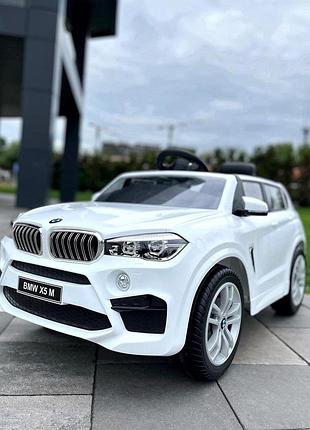 Дитячий електромобіль на акумуляторі bmw x5 m 4522 з пультом радіокерування для дітей 3-8 років білий