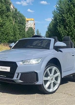 Дитячий електромобіль на акумуляторі audi tt rs roadster із пультом радіокерування 3-8 років синій m 5012eblr