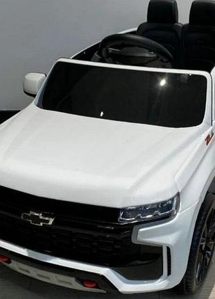 Дитячий електромобіль на акумуляторі chevrolet tahoe m 4958 з пультом радіокерування для дітей 3-8 років білий