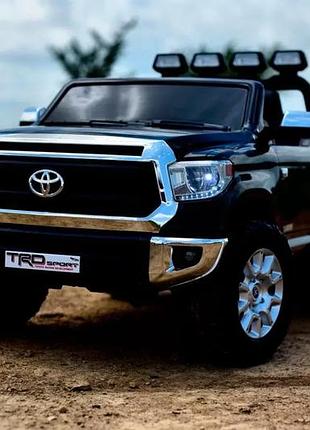 Дитячий електромобіль на акумуляторі джип toyota jj2266 з пультом радіокерування для дітей 3-8 років чорний