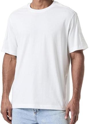 Нова футболка armani exchange розмір xxl regular+