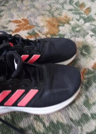 Кросівки жіночі adidas 36 розмір класичні на шнурівці