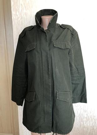 Фірмова чоловіча вітрова. 38