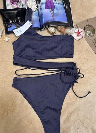 Неймовірний купальник hunkemoller