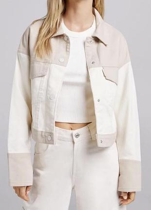 Джинсова куртка bershka