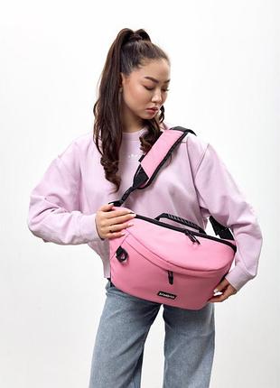 Жіноча cумка-бананка під ноутбук sambag urban laptop рожева