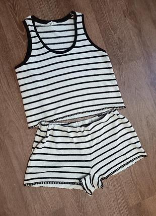 Костюм вязки фактурной вязки river island