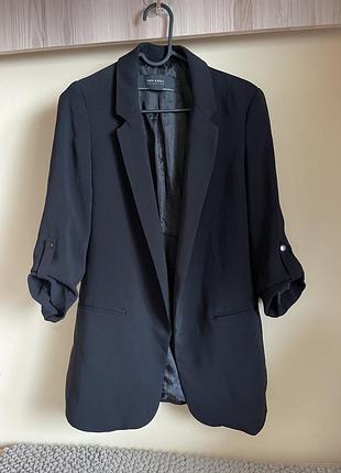 Чорний піджак zara basic xs/s