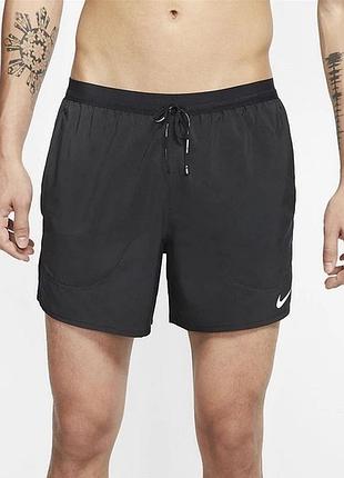 Чоловічі спортивні шорти nike m🖤🤍