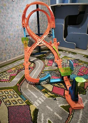 Hot wheels vertical-8 2