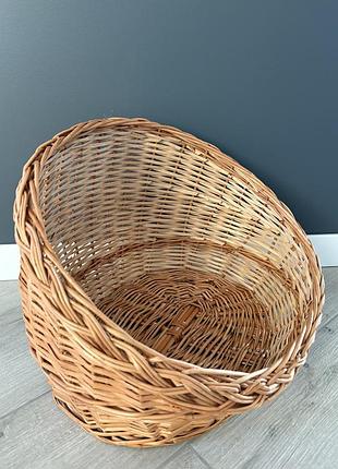 Плетена корзина для кота ручна робота 48х41х36 см