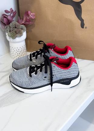 Кросівки skechers pp 35устілка 22 см