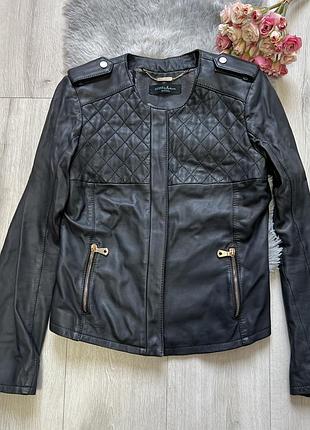 Фірмова шкіряна куртка кожанка guess by marciano розмір s 42-44