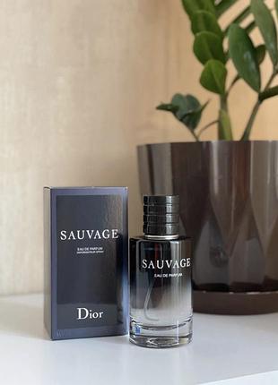 Чоловіча туалетна вода christian dior sauvage