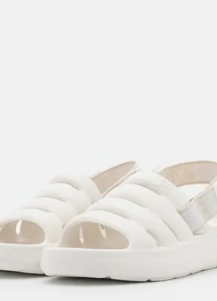 Шльопанці ugg sport yeah