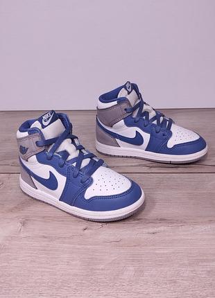 Кроссовки nike jordan 26р