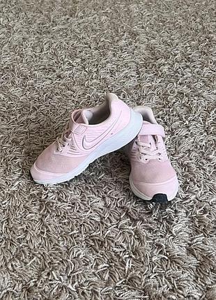 Легенькі кросівки nike 33 розміру