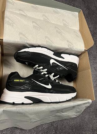 Nike initiator gore-tex black white