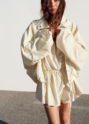 Оригинальная нейлоновая куртка с карманами из новой коллекции zara new original.