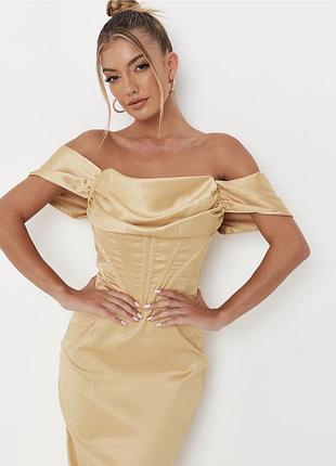 Сатиновое платье carli bybel x missguided