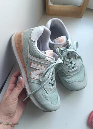 Кросівки жіночі  new balance 28 р