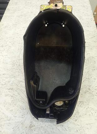 Бардачок под сиденье suzuki lets 1/2