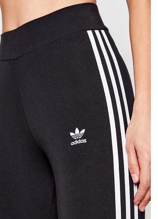 Легінси adidas originals — класика з трьома смужками