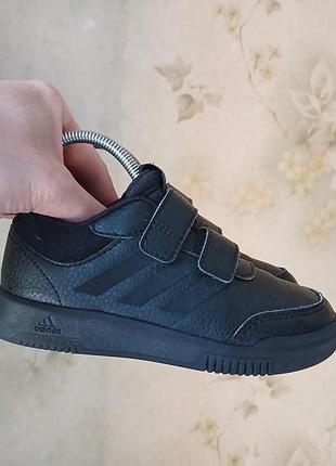Кросівки adidas zна стопу 17 см