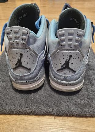 Jordan 4 retro university blue 3