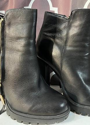 Black ankle boots, 38-39 розмір, чорні черевики на підборах 12 см