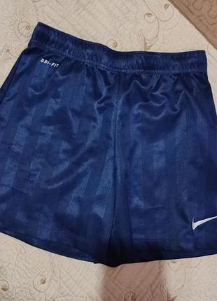 Шорты спортивные nike