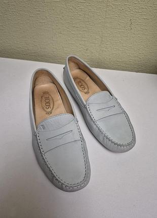 Фирменные кожаные мокасины tods