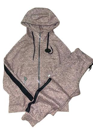 Легкий спортивний костюм xs 152-158 см