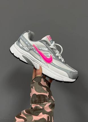 Nike initiator
silver / pink gore-tex premium