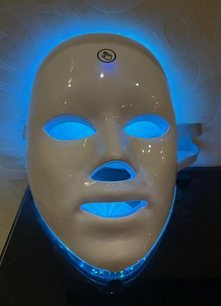 Маска led омолаживающая