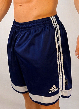 Спортивні шорти adidas  р .s