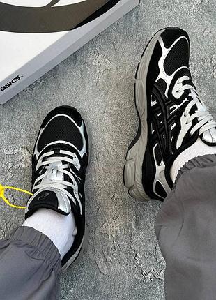 Asics gel-nyc black/silver 6