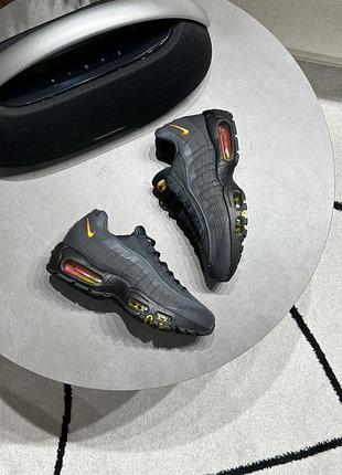 Nike air max 95 anthracite safety orange