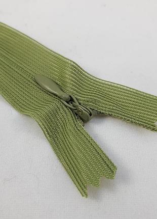 Блискавка т-3 потайна 18см (253)