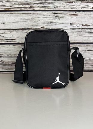 Сумка jordan/ мужская спортивная сумка через плечо джордан / барсетка jordan черного цвета