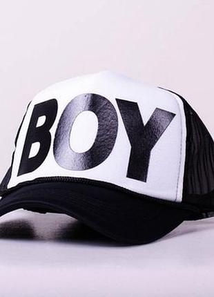 Молодежная можная кепка бой,boy