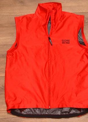 Чоловічий веложилет безрукавка gore / wind stopper s розмір