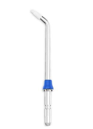 B. ортодонтична насадка для іригатора waterpik