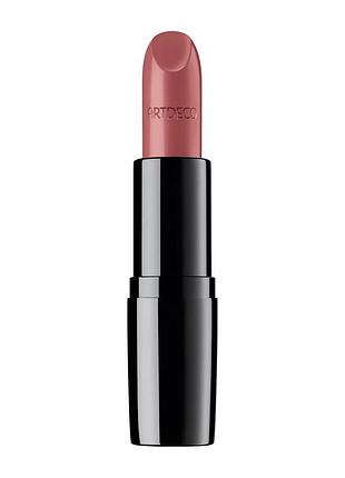 Помада для губ artdeco perfect color lipstick 846 - timeless chic