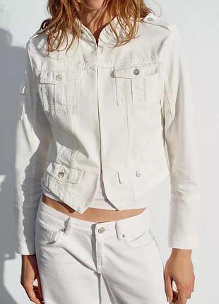 Куртка жіноча біла zara new