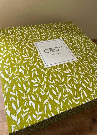 Коробка super box для махровых халатов листья/белая 400*400*150(біла)